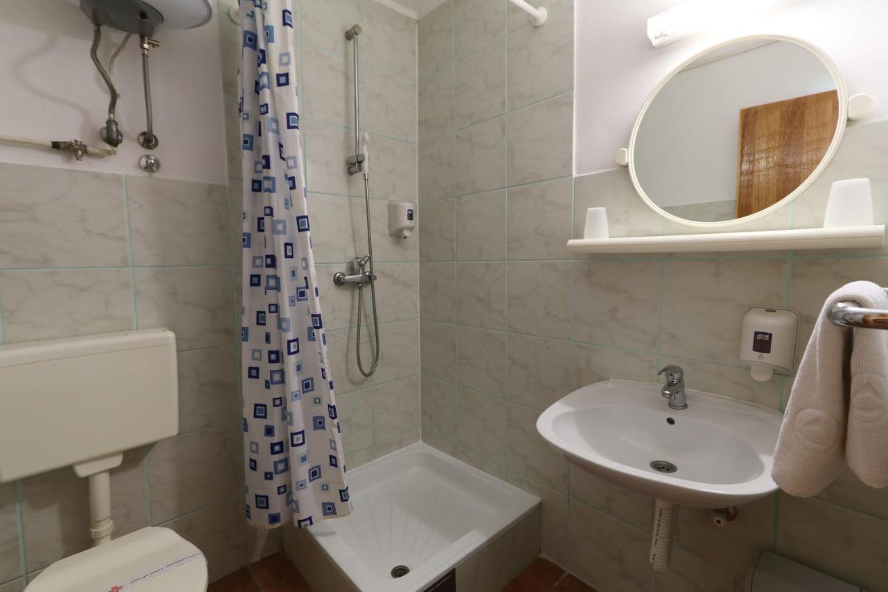 Sumarska Kuca Ognjiste Hotel Jahorina Luaran gambar
